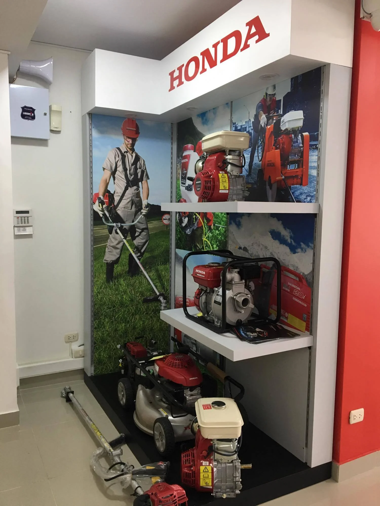 Honda — Exhibición